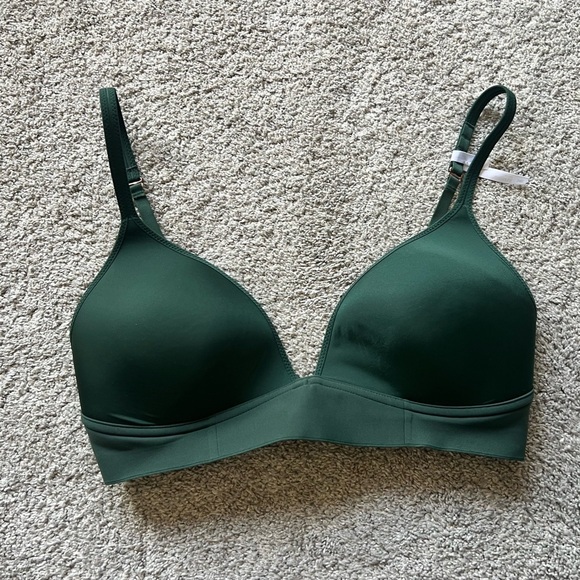 New Aerie Real Me Wireless Bra Size 34C Dark Green Full Coverage Soft Stretch - Picture 2 of 5